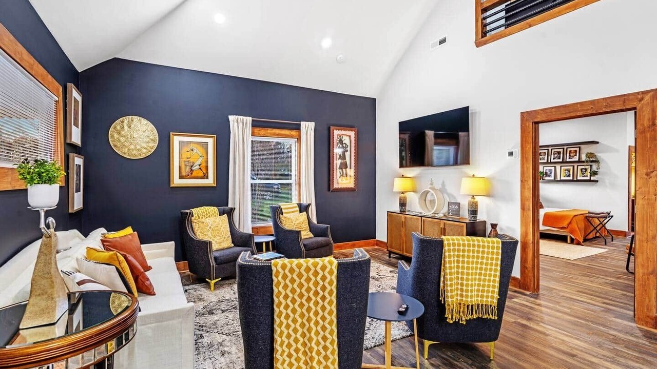 Photo of Livingroom in Greensboro