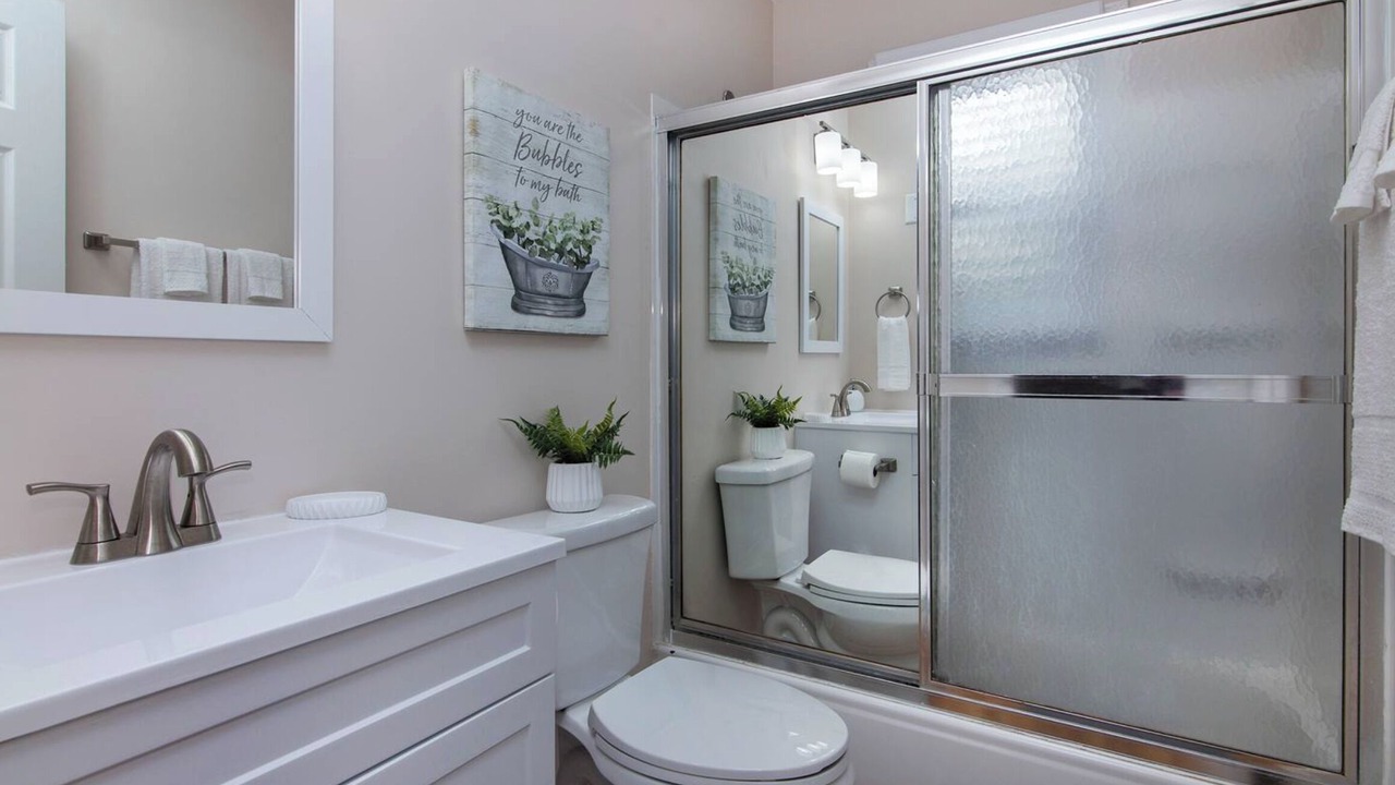 Photo of Bathroom in Ponderosa - Wingate