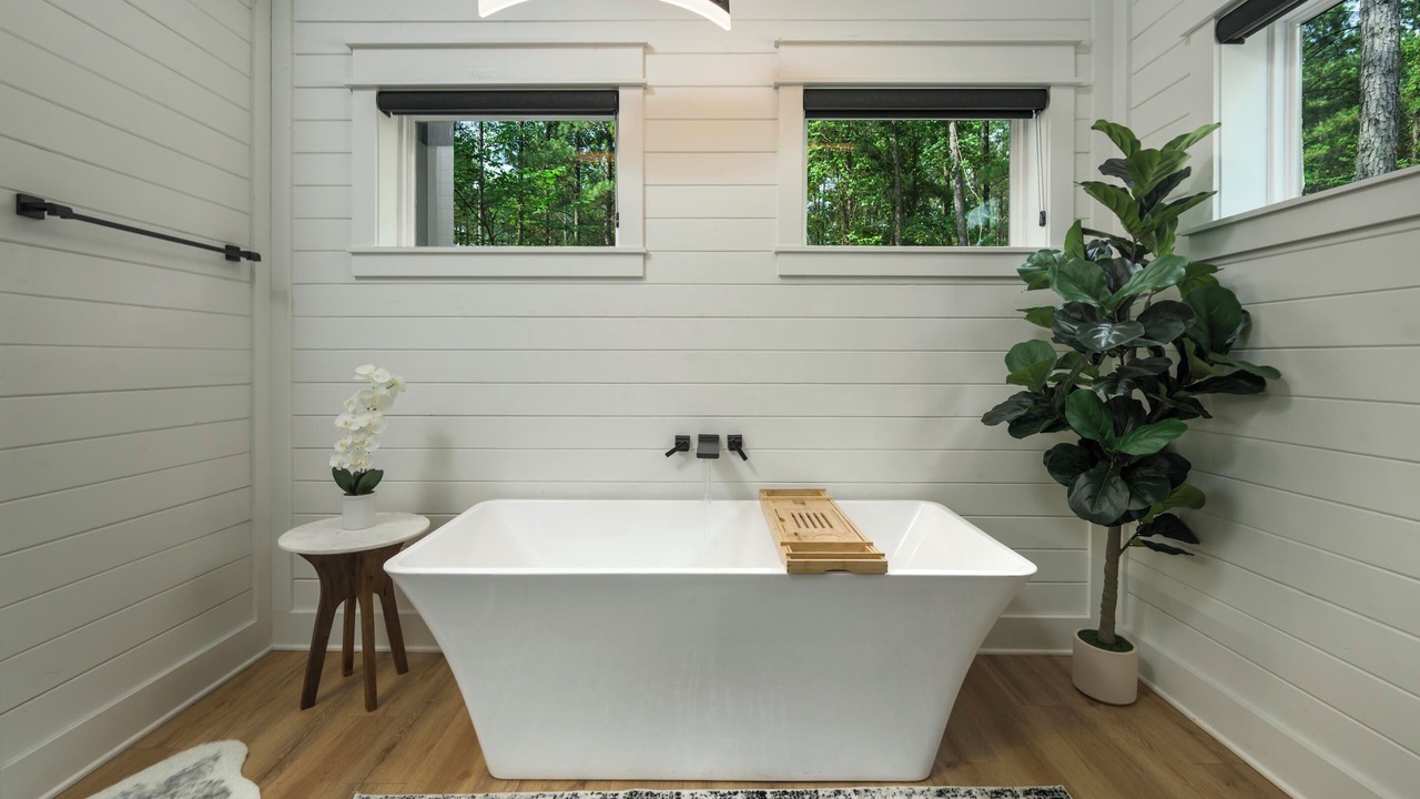 Photo of Bathroom in Hochatown