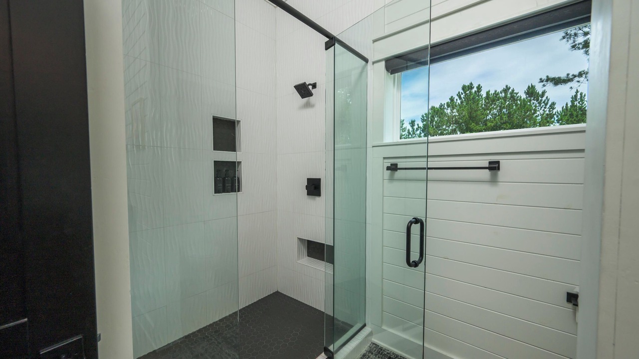 Photo of Bathroom in Hochatown
