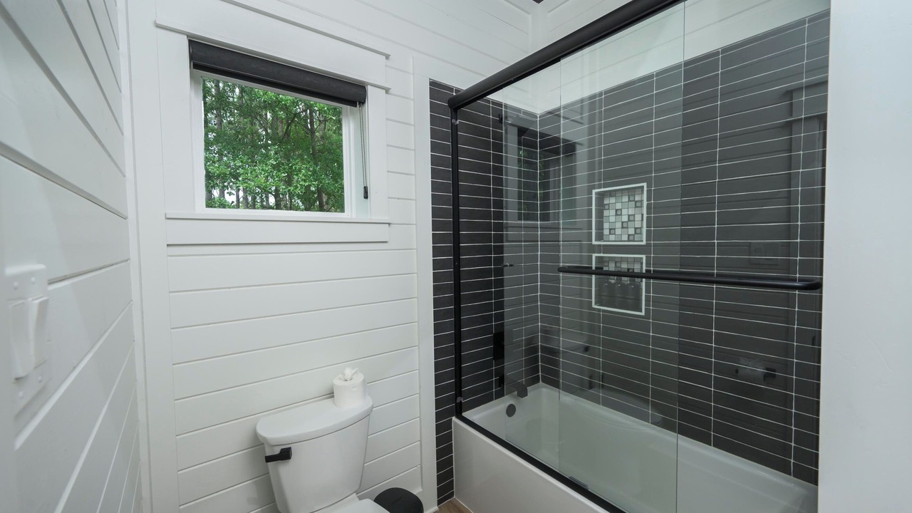 Photo of Bathroom in Hochatown