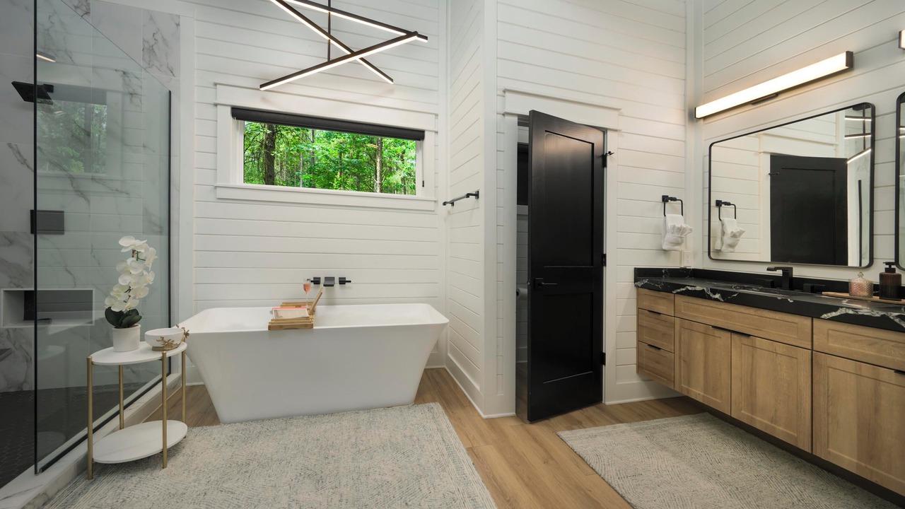 Photo of Bathroom in Hochatown