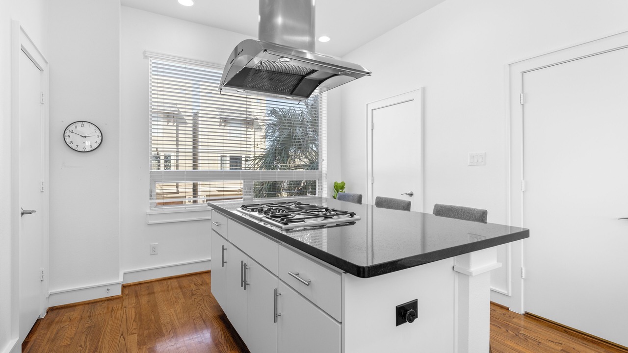 Photo of Kitchen in Washington Ave./ Memorial Park