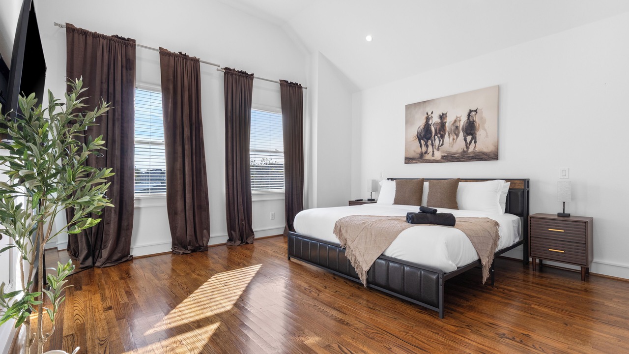 Photo of Bedroom in Washington Ave./ Memorial Park