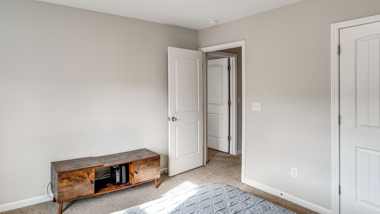 Photo of Bedroom in Huntcliff