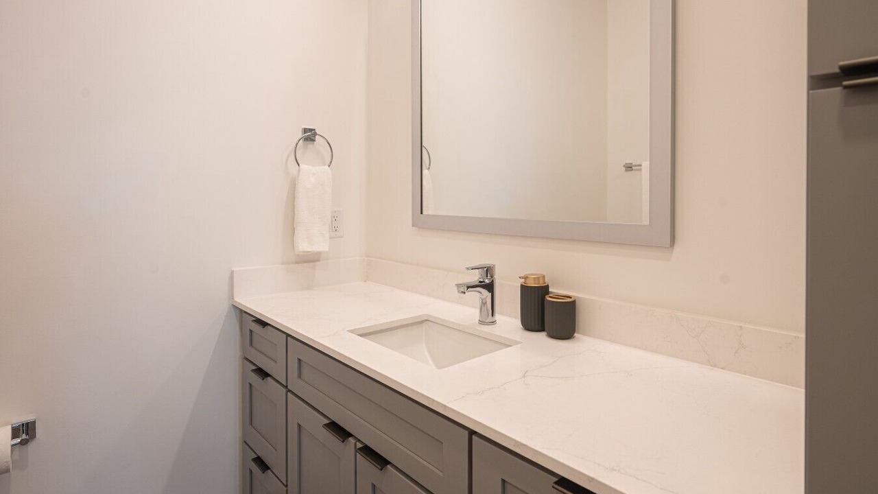 Photo of Bathroom in Clover