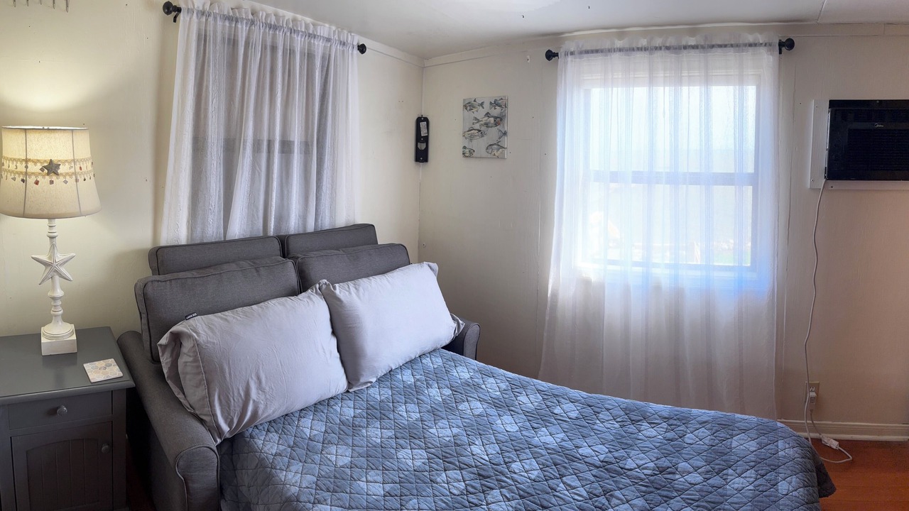 Photo of Bedroom in Palacios