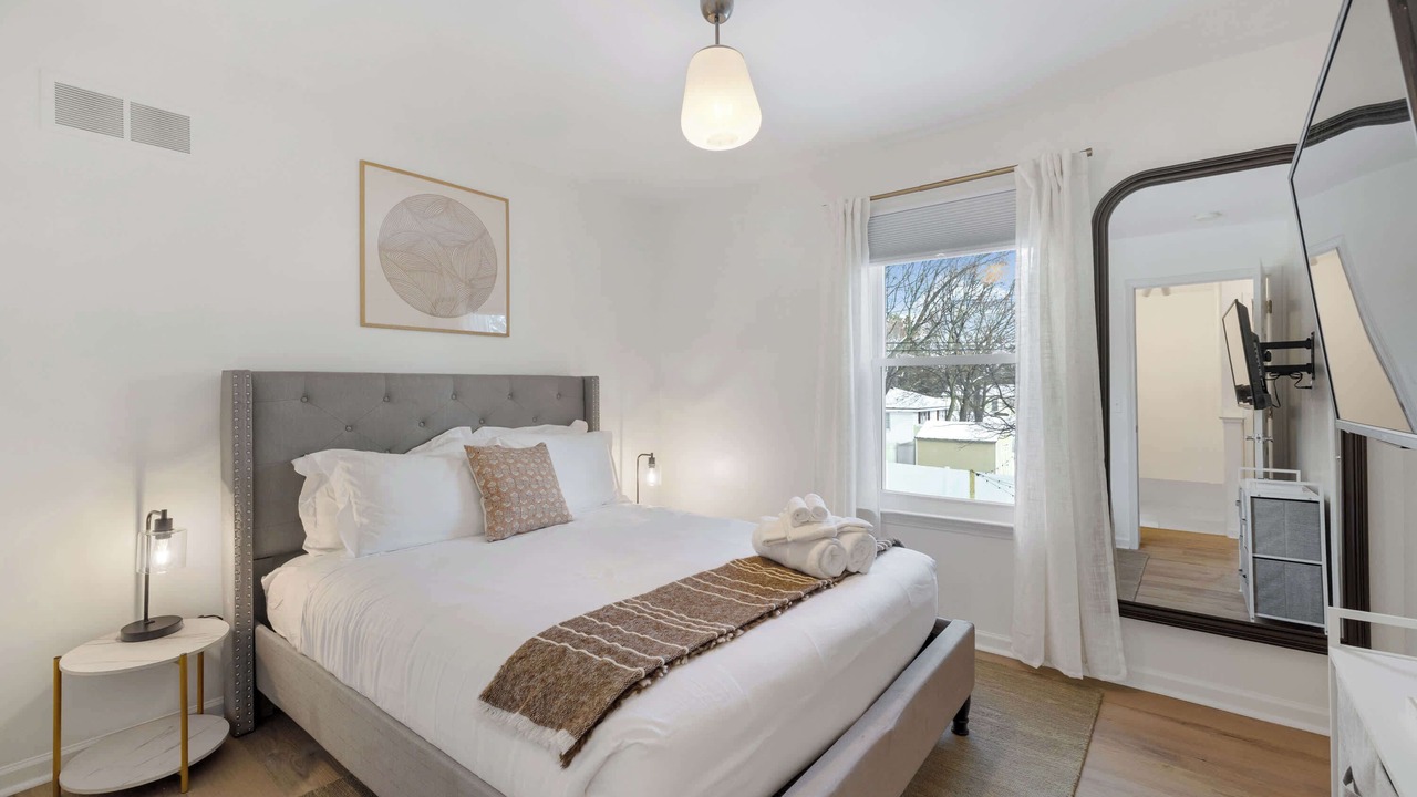 Photo of Bedroom in Rochester Hills