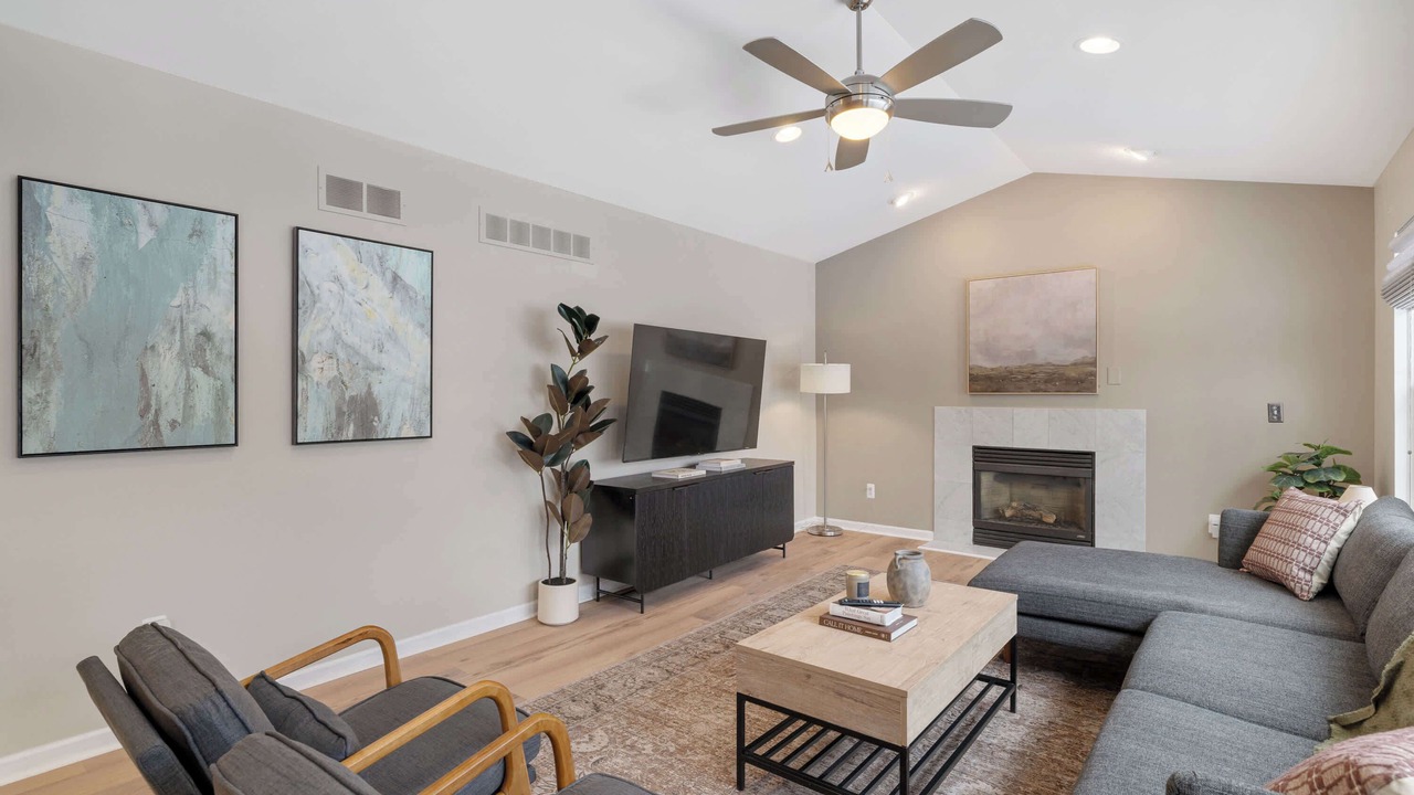 Photo of Livingroom in Rochester Hills