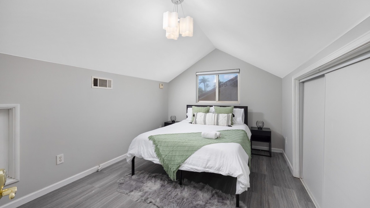 Photo of Bedroom in Lamanda Park