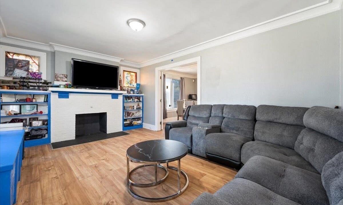 Photo of Livingroom in Highland Park