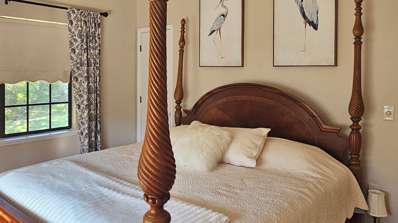 Photo of Bedroom in Mount Dora