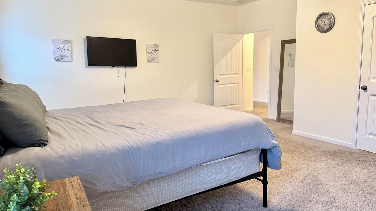 Photo of Bedroom in Clayton