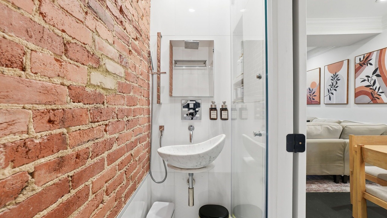 Photo of Bathroom in Shaw