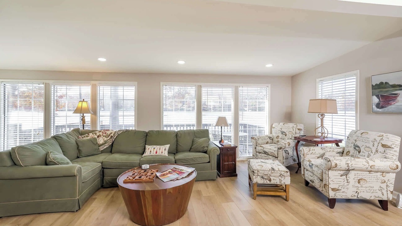 Photo of Livingroom in Southmont