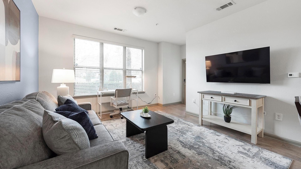 Photo of Livingroom in Paw Creek