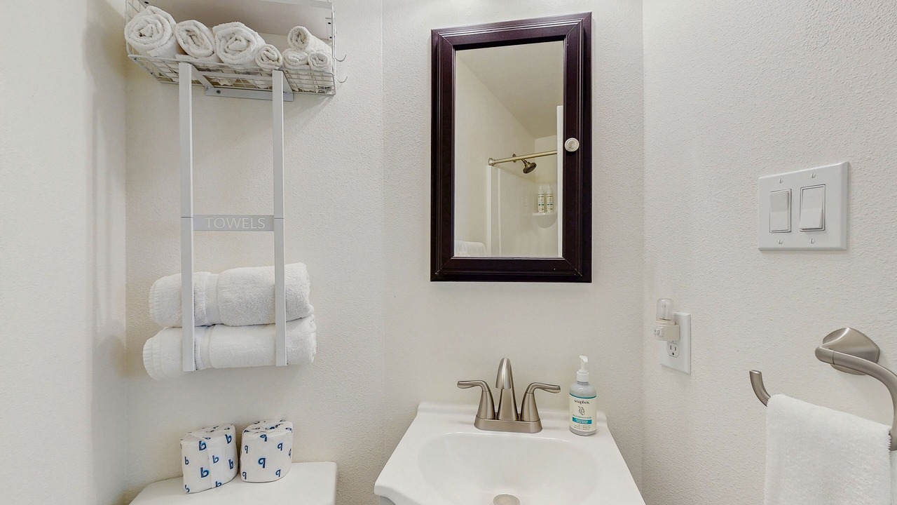 Photo of Bathroom in Spanish Grant