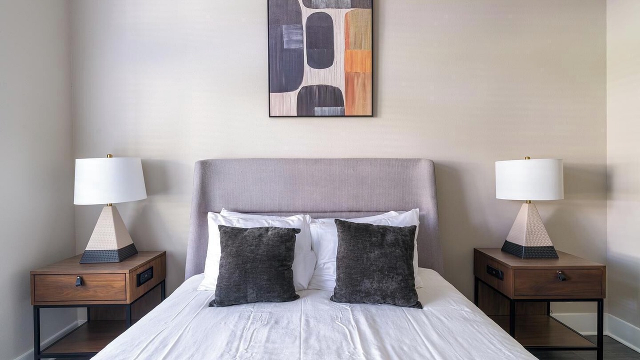 Photo of Bedroom in Nassau Bay