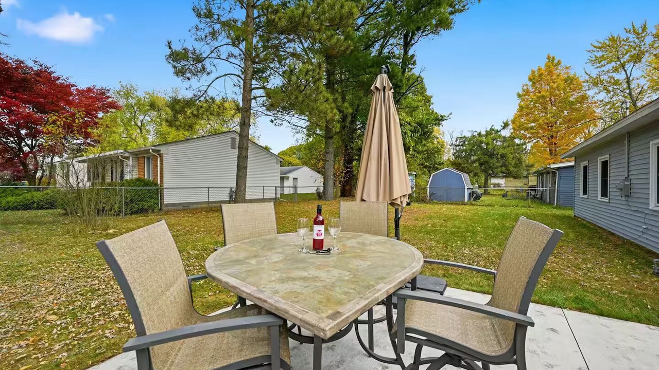 Photo of Outdoor in Commerce Township