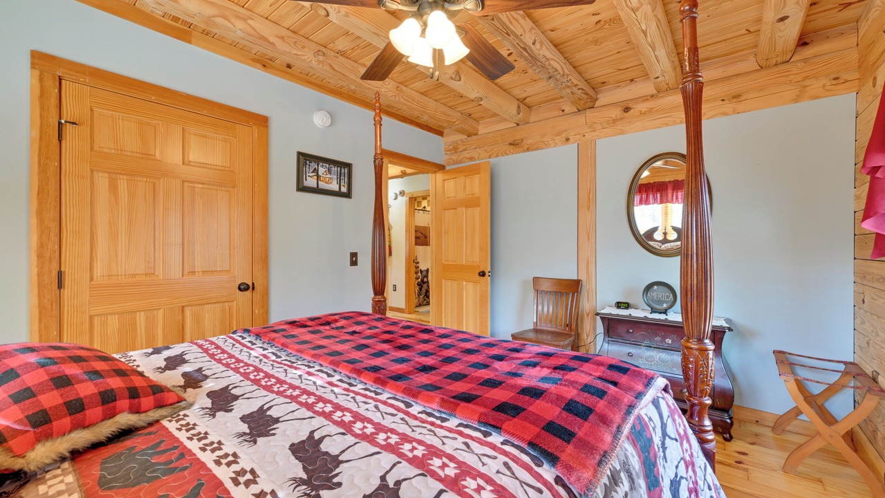 Photo of Bedroom in Mount Gilead