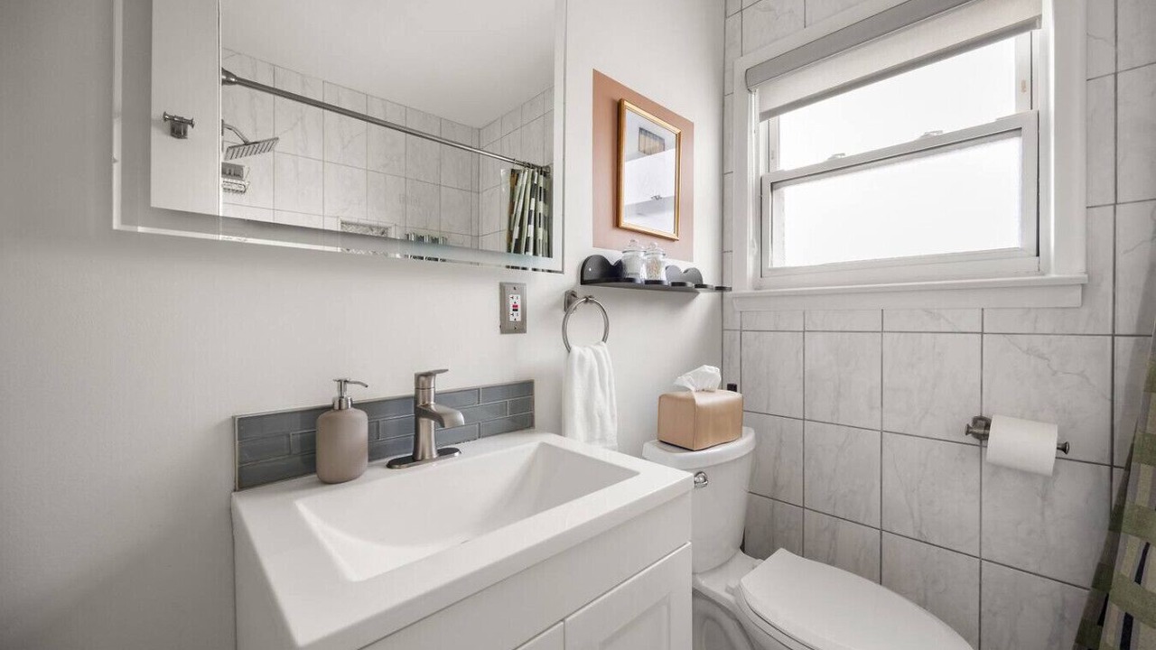 Photo of Bathroom in Drayton Plains