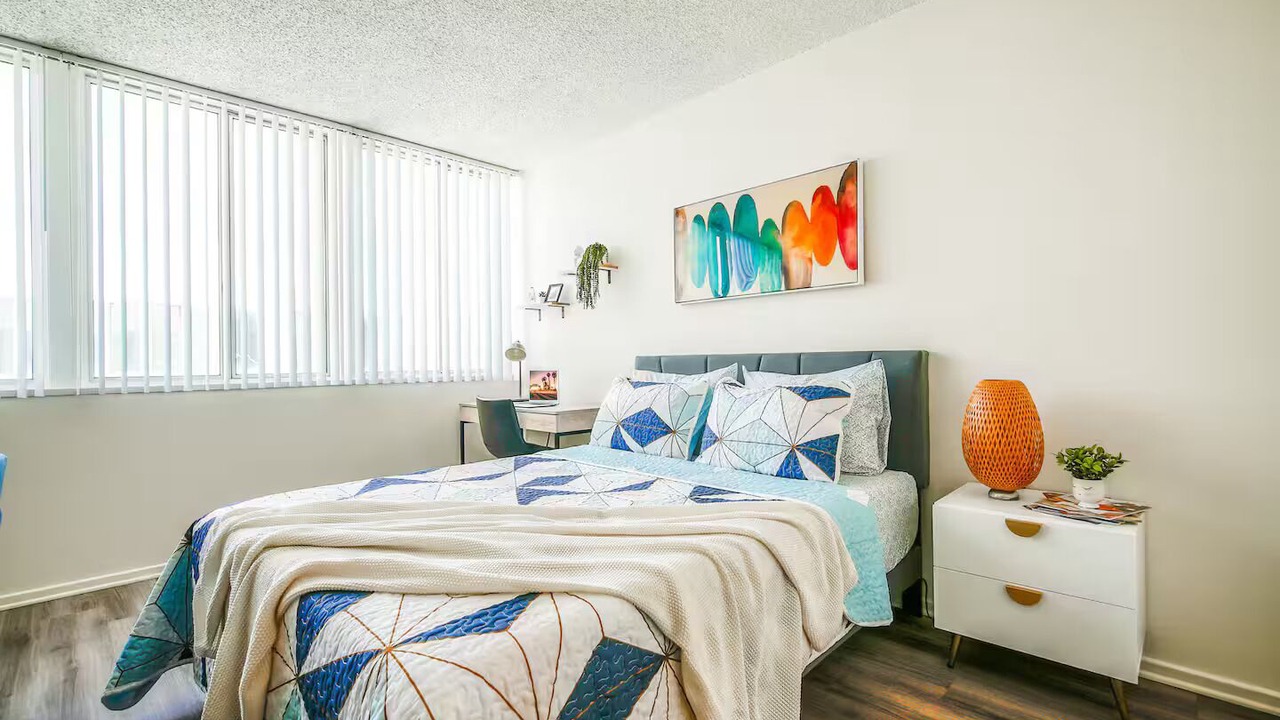 Photo of Bedroom in Downtown