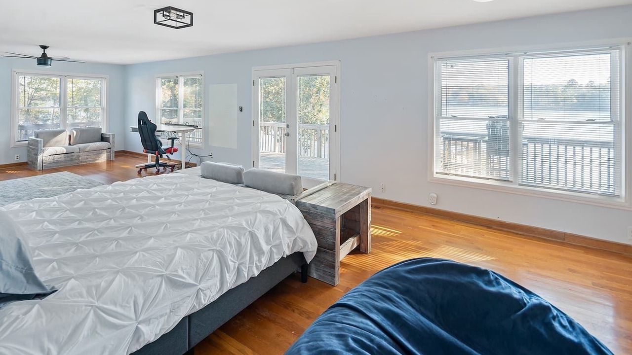 Photo of Bedroom in Belmont