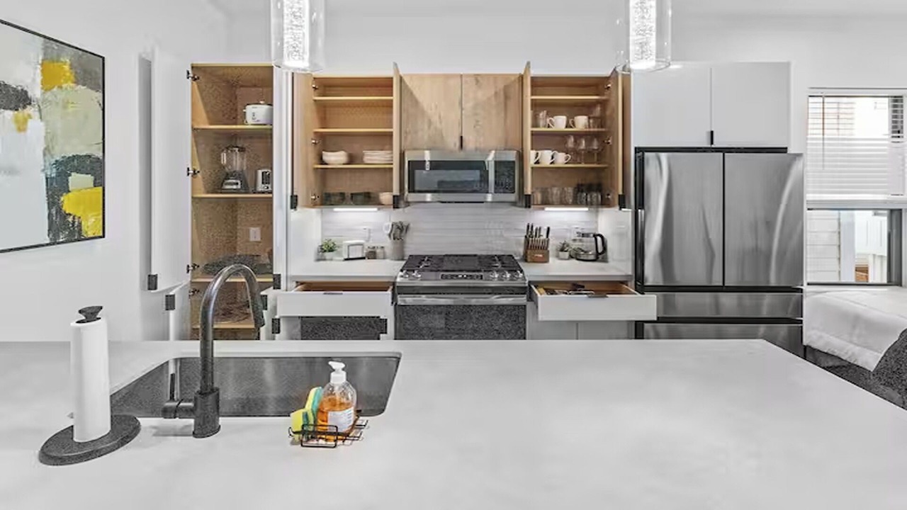 Photo of Kitchen in OST - South Union
