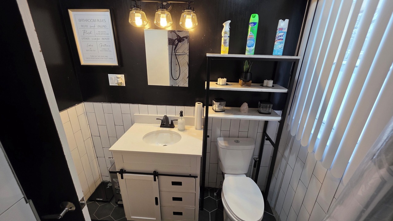 Photo of Bathroom in Inkster