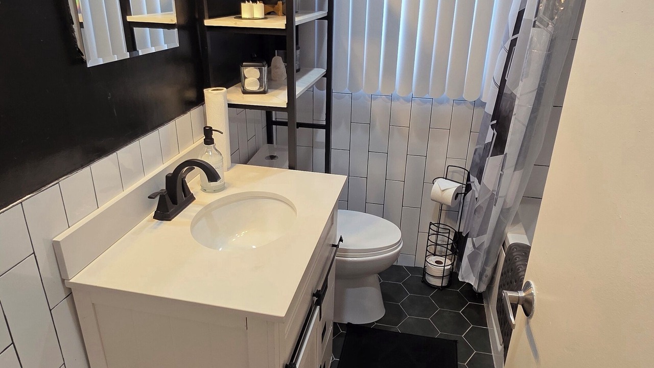 Photo of Bathroom in Inkster
