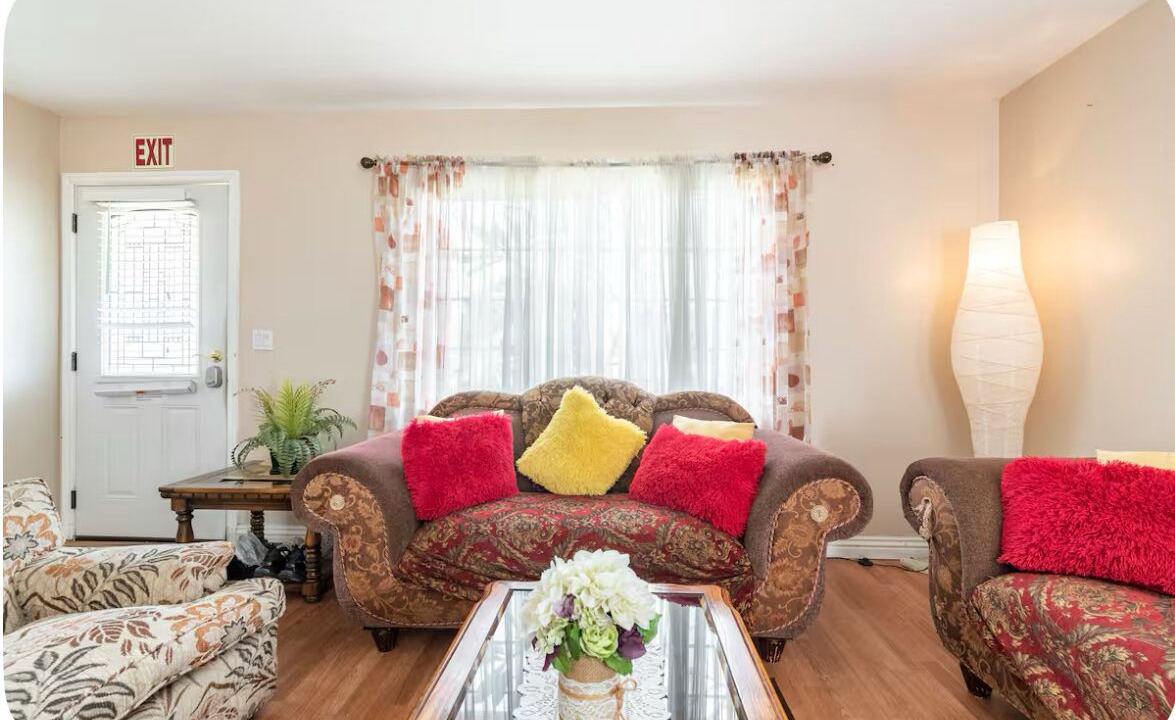 Photo of Livingroom in Torrance
