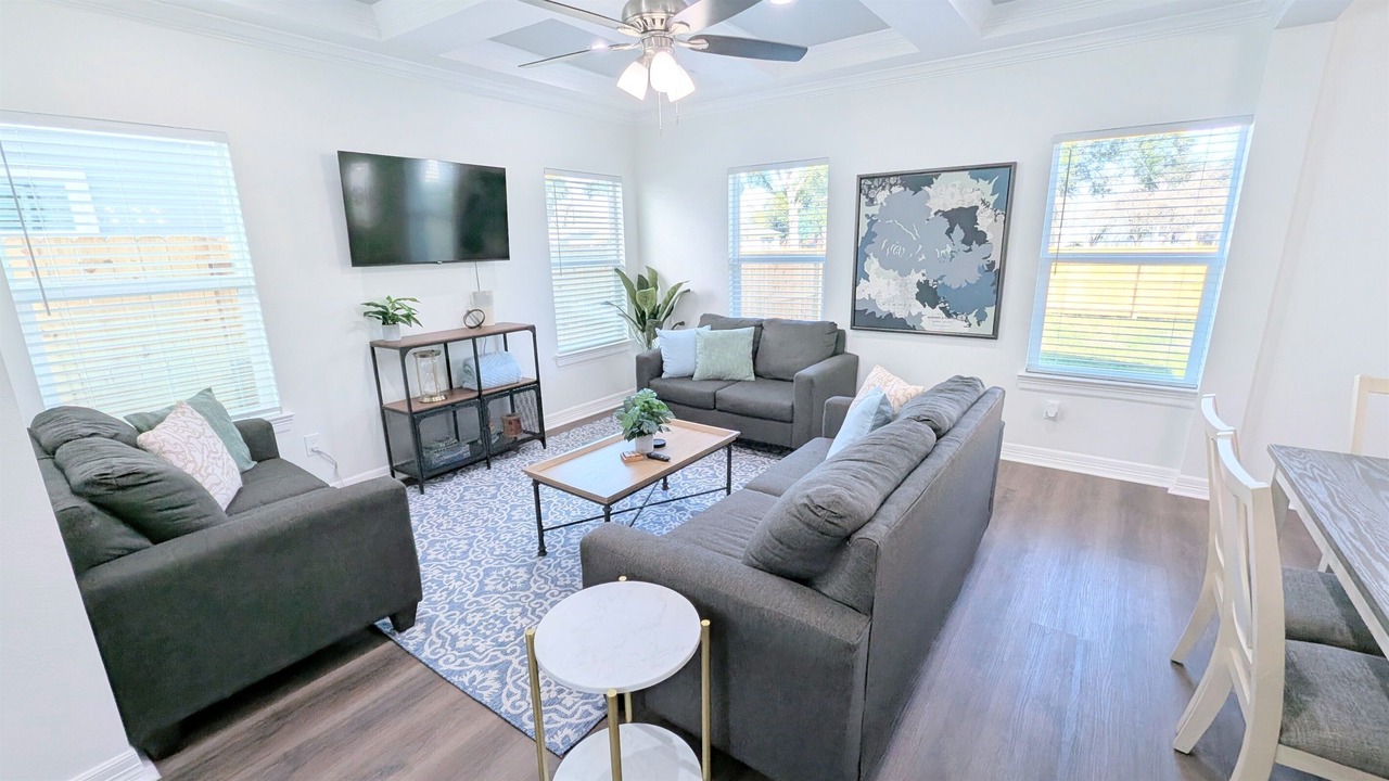 Photo of Livingroom in Beasley