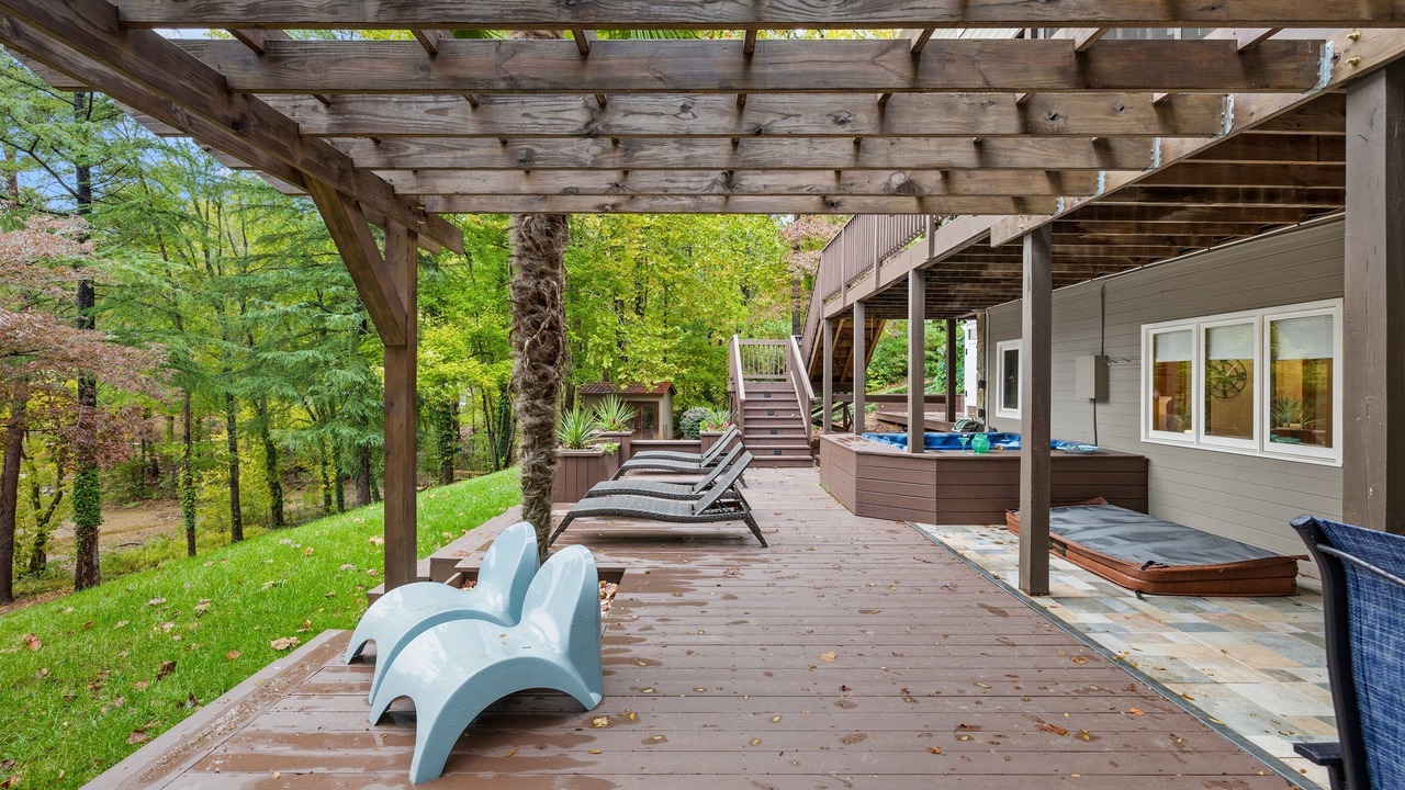 Photo of Patio Balcony in Mount Mourne