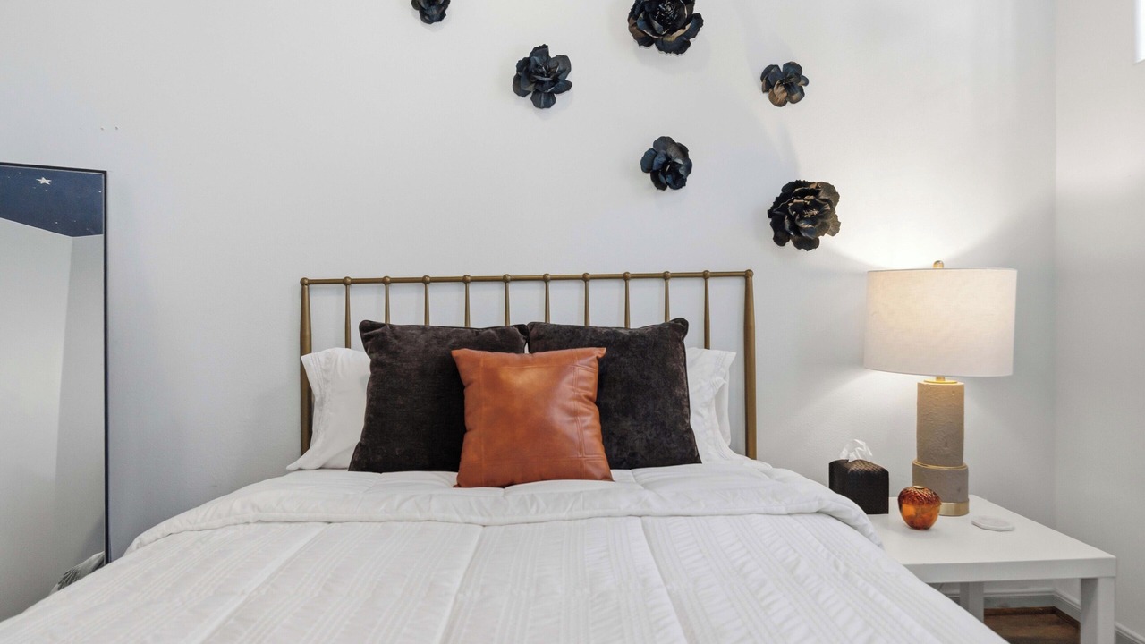 Photo of Bedroom in Washington Ave./ Memorial Park
