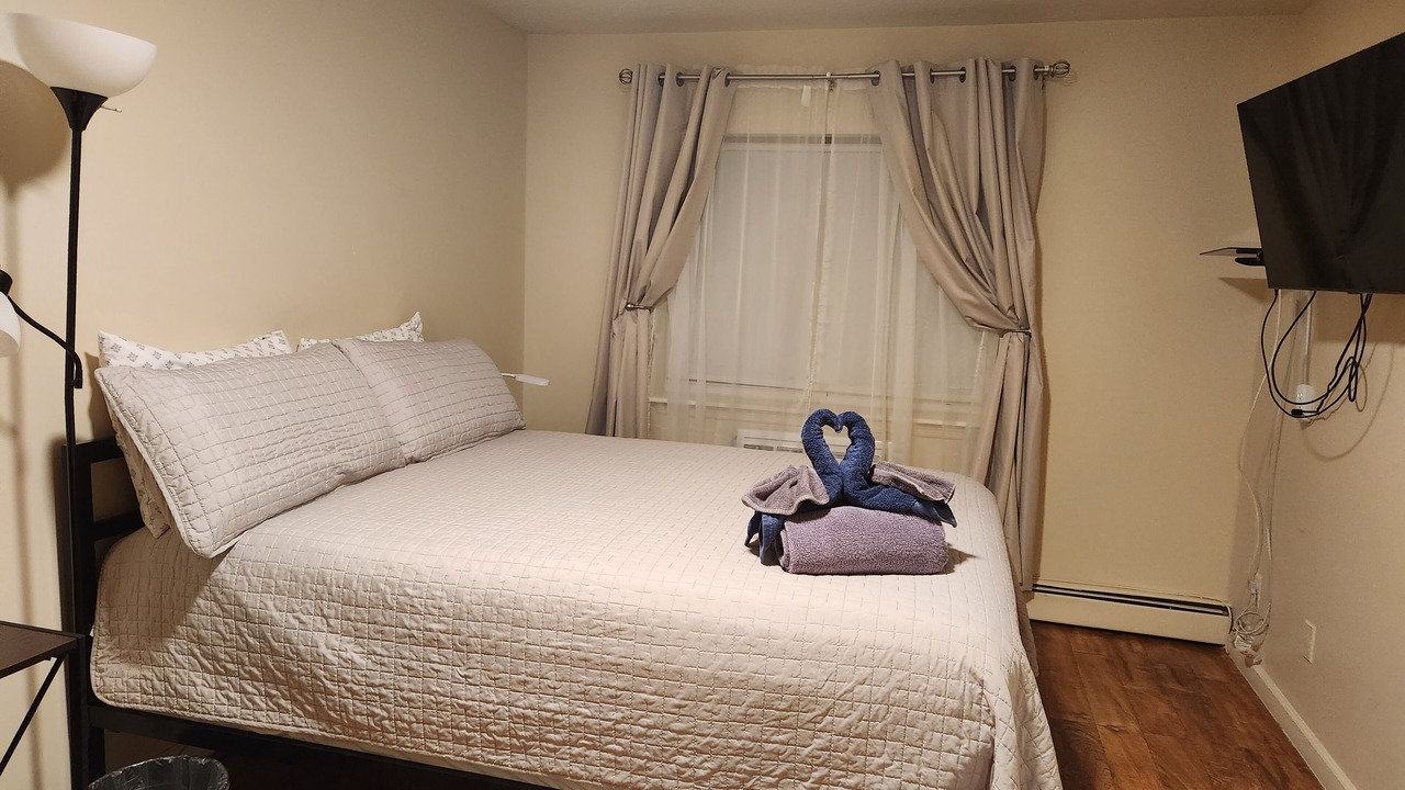 Photo of Bedroom in West Bronx