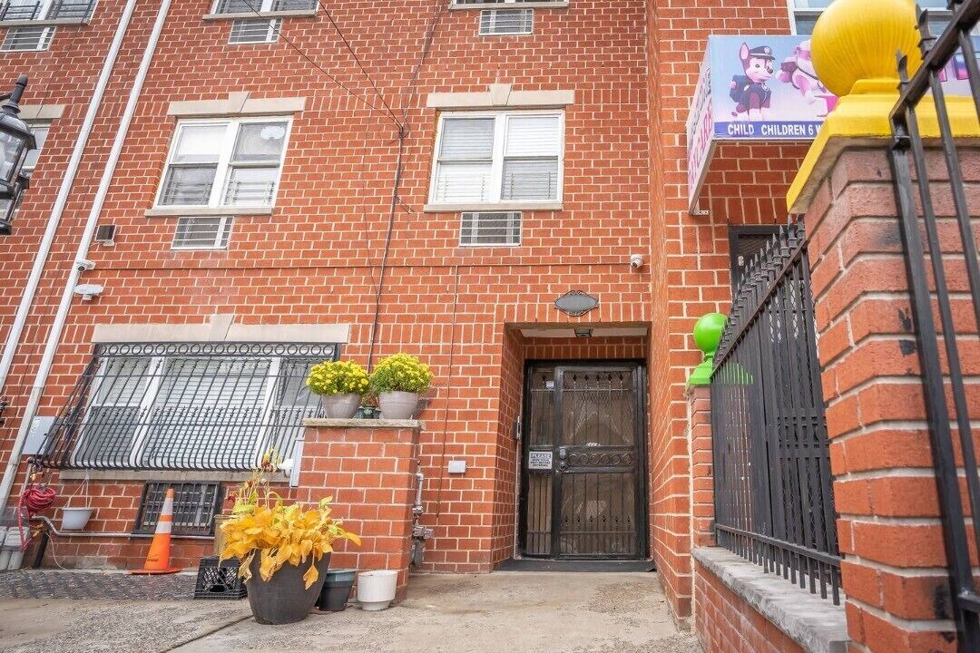 Photo of Outdoor in West Bronx
