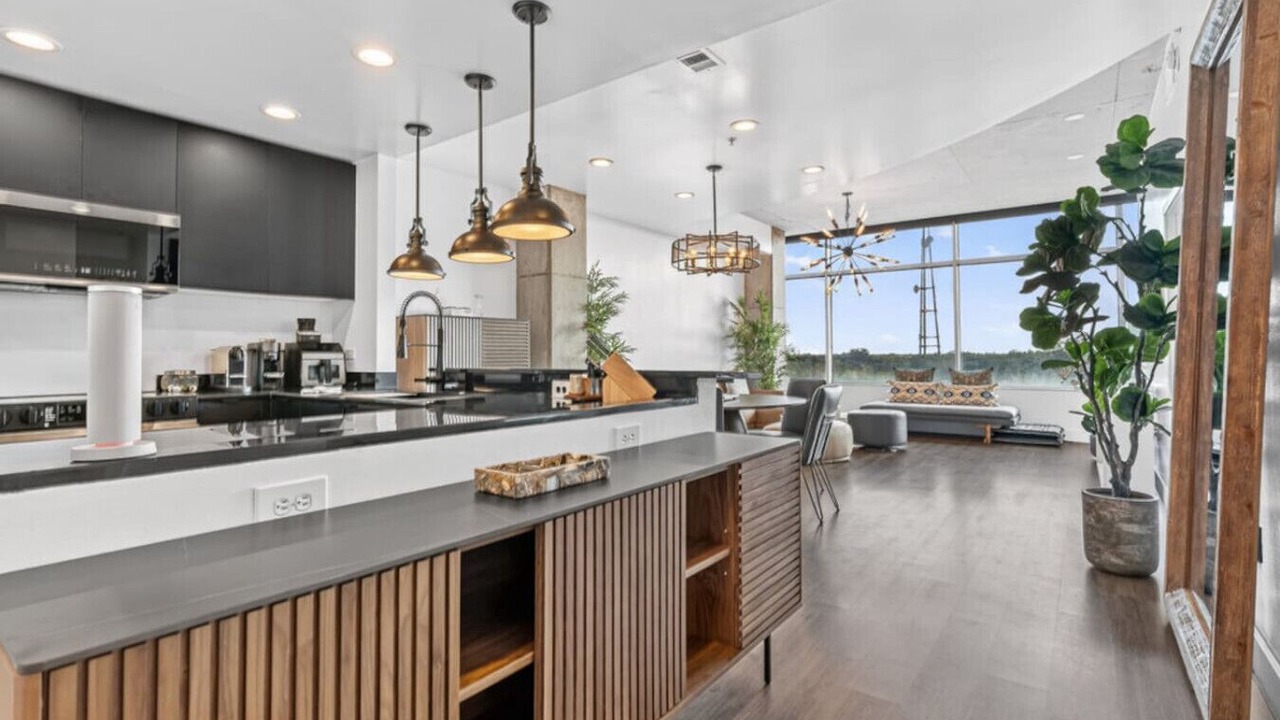 Photo of Kitchen in South Eola