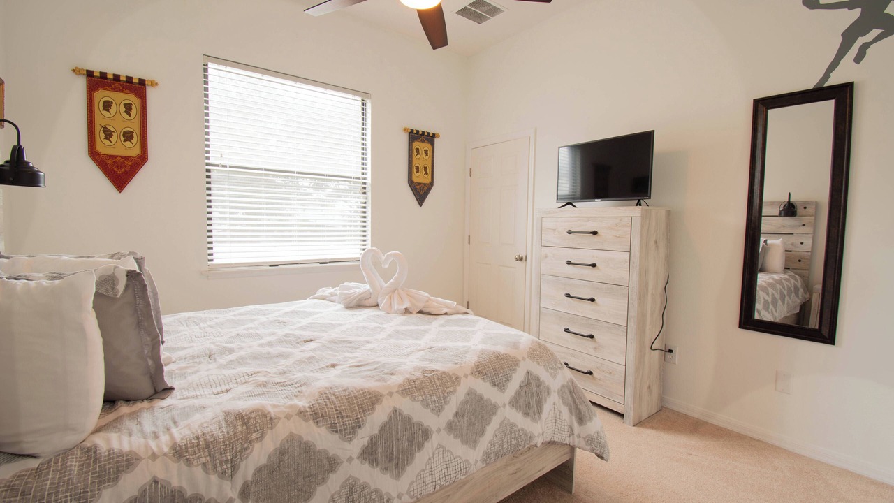 Photo of Bedroom in Legacy Park