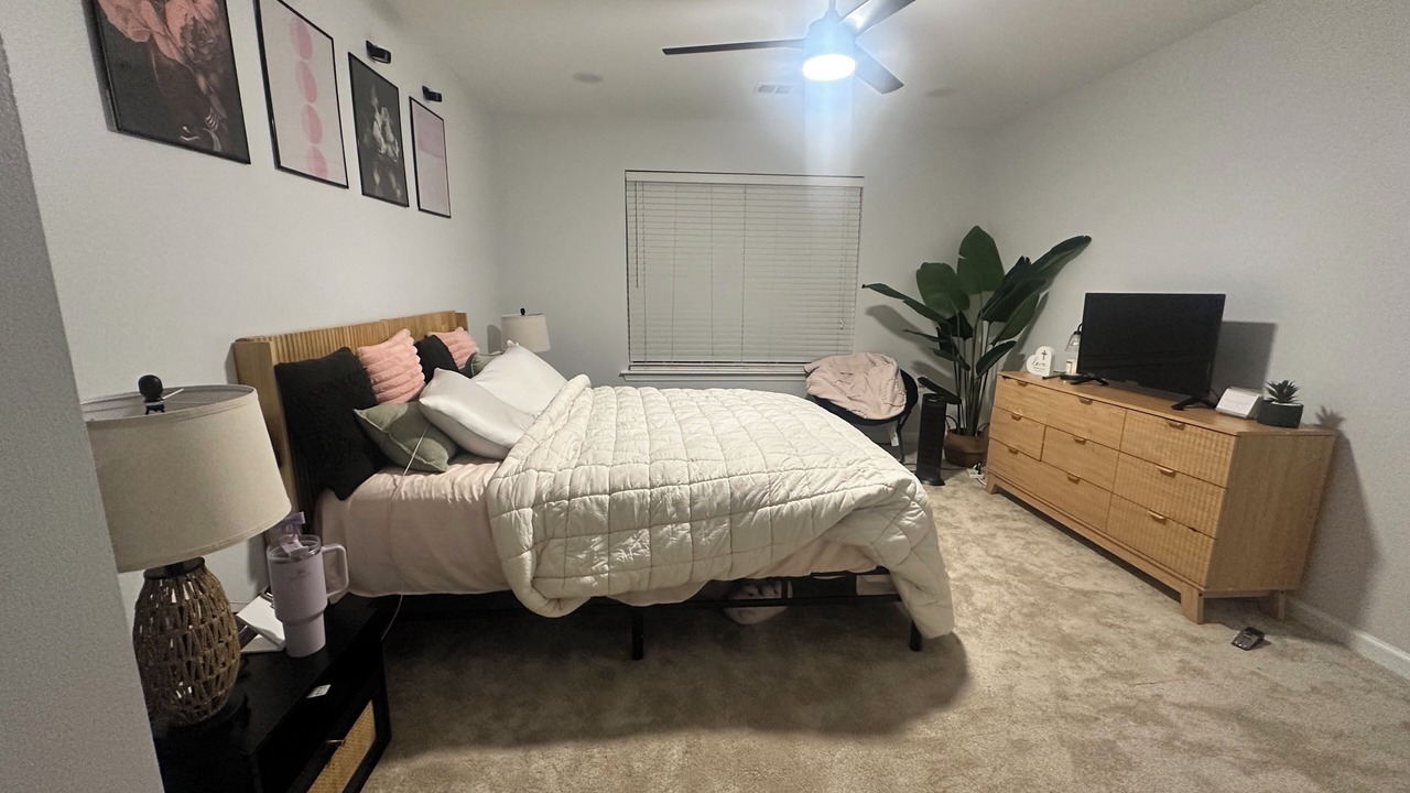Photo of Bedroom in Collier Heights