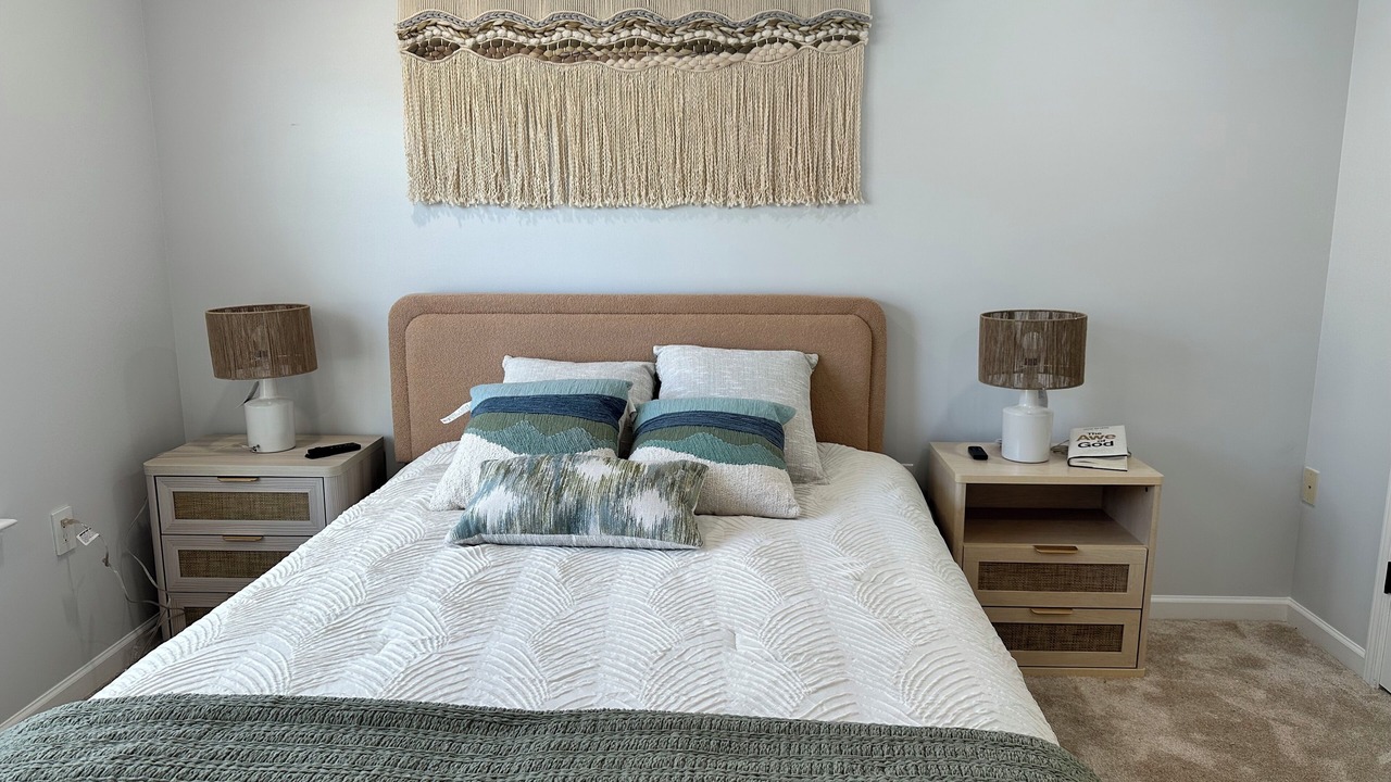 Photo of Bedroom in Collier Heights
