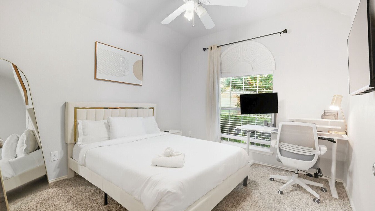 Photo of Bedroom in Frisco