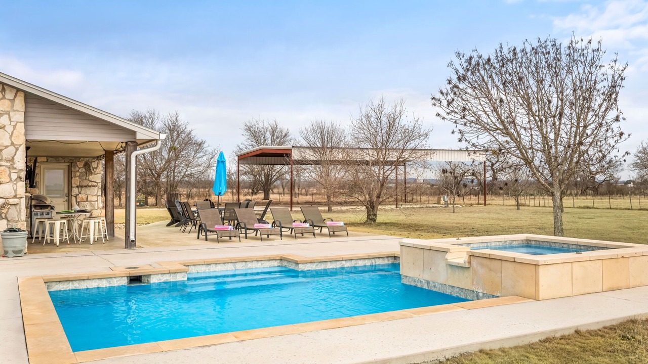 Photo of Outdoor in Fredericksburg