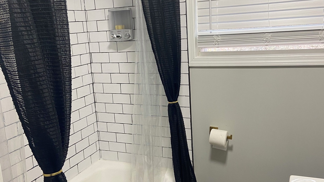 Photo of Bathroom in Candler-McAfee
