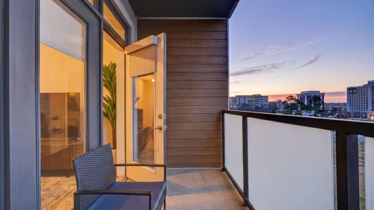 Photo of Patio Balcony in Second Ward