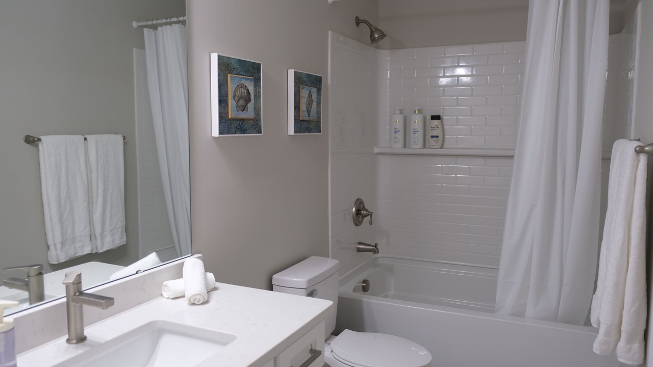 Photo of Bathroom in Ponderosa - Wingate