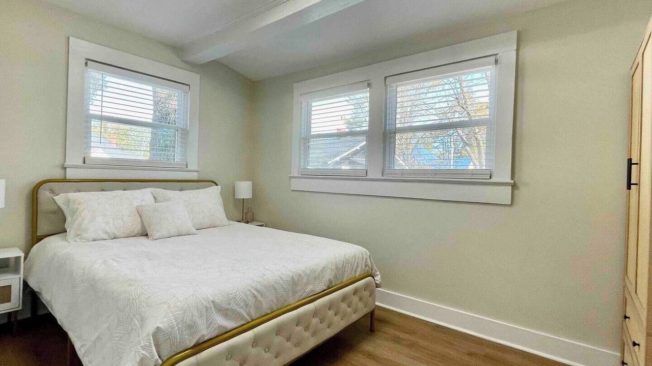 Photo of Bedroom in Hamlet