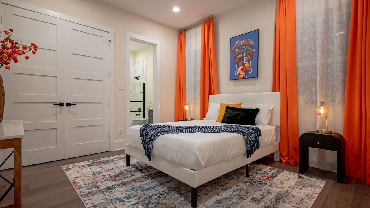 Photo of Bedroom in Washington Ave./ Memorial Park