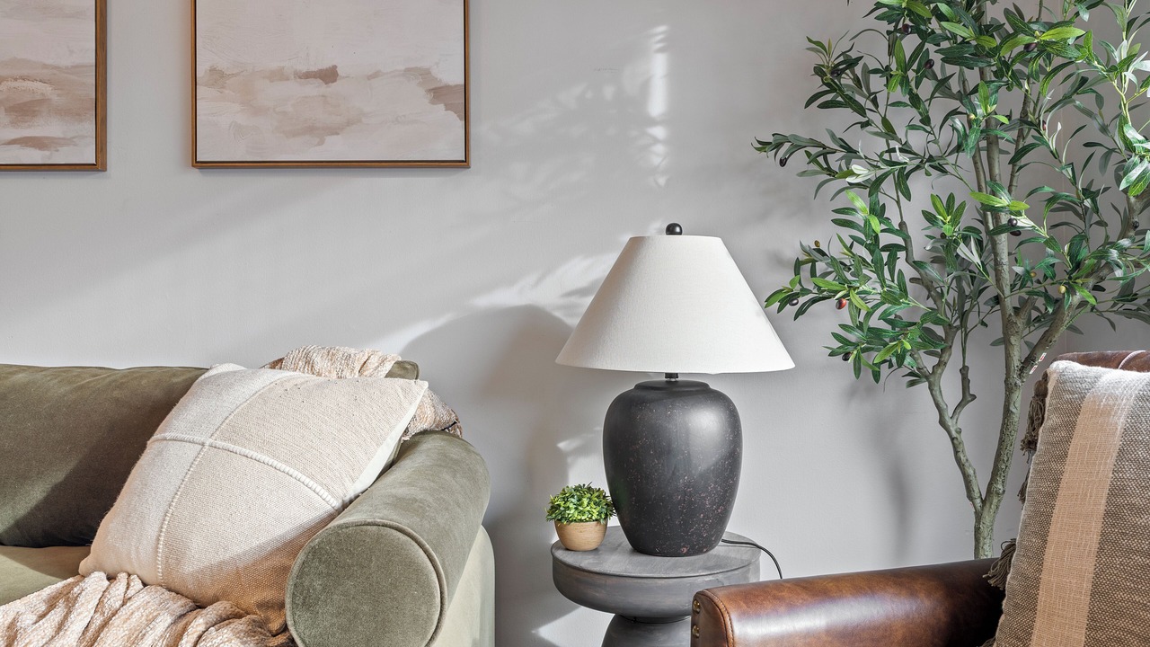 Photo of Livingroom in Plymouth