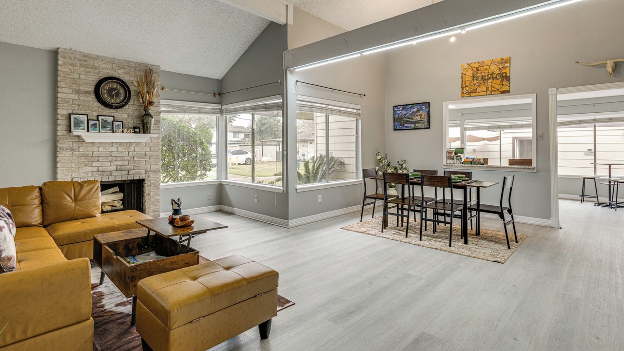 Photo of Livingroom in Clodine