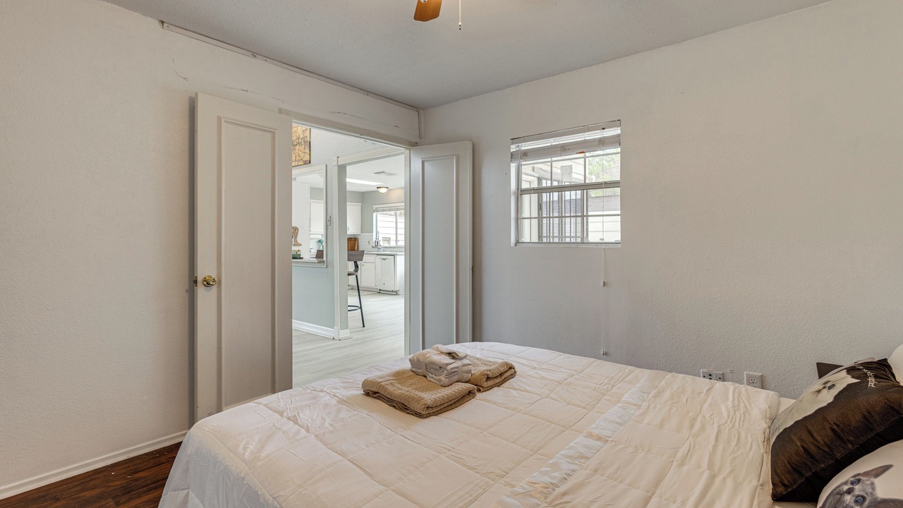 Photo of Bedroom in Clodine